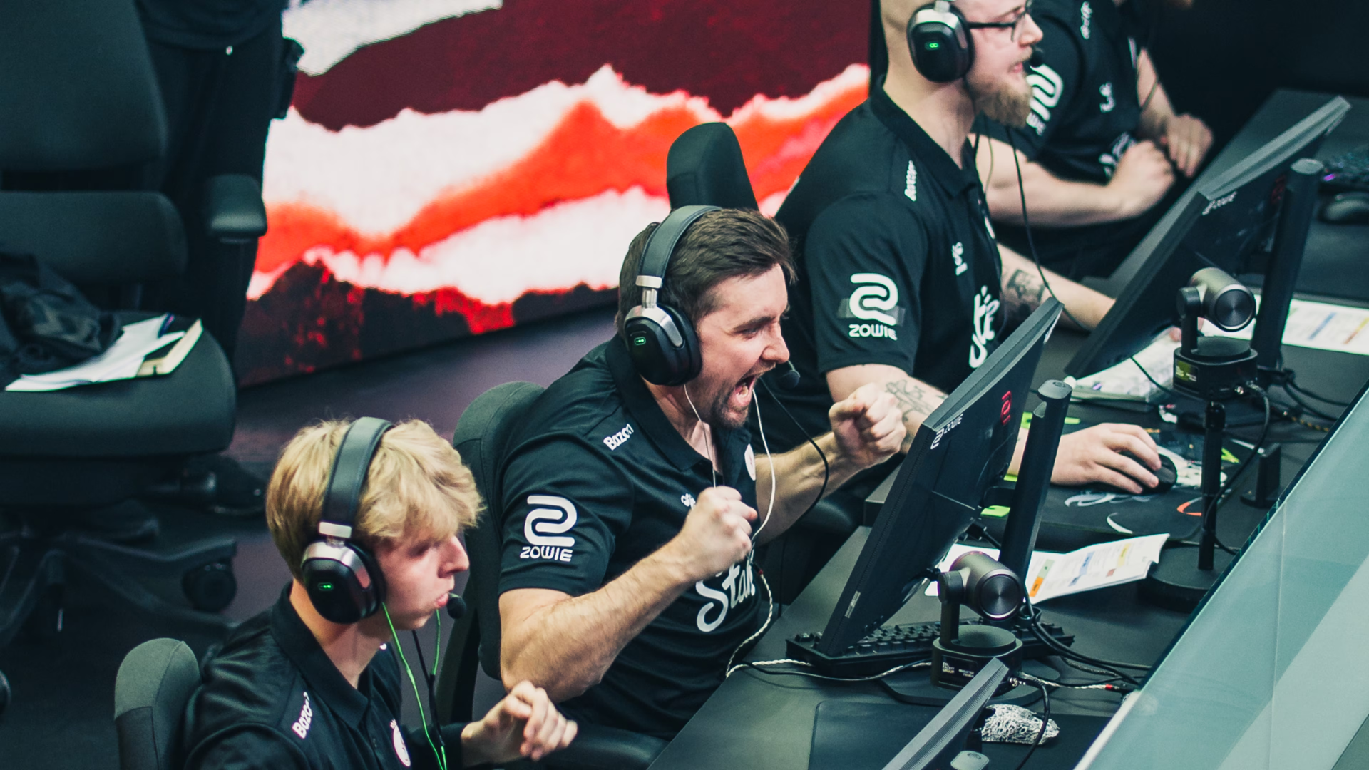 Astralis / HooXi