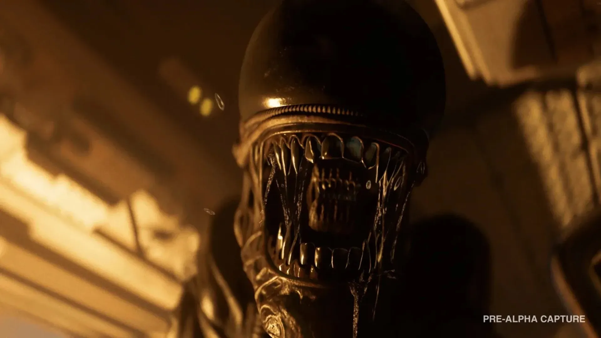 A Xenomorph bares its teeth in a dark Alien: Isolation 2 pre-alpha gameplay scene.