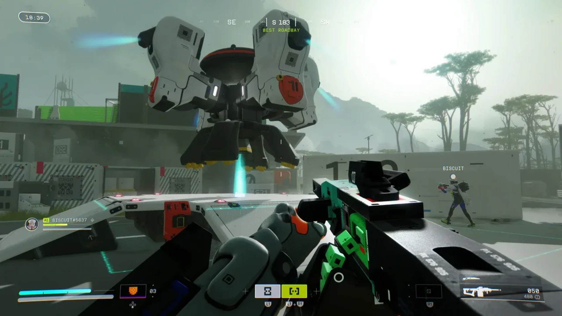 Marathon first-person gameplay showing a Runner fighting near a large futuristic machine